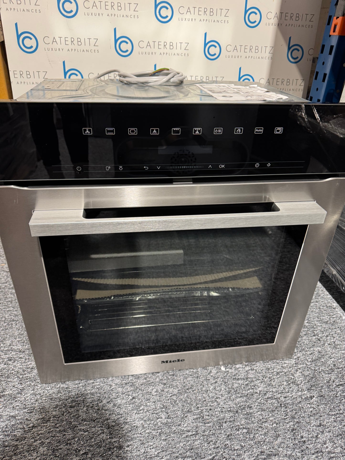 New UNUSED Miele H 7164 BP Built In wall Oven Cooker BR2387