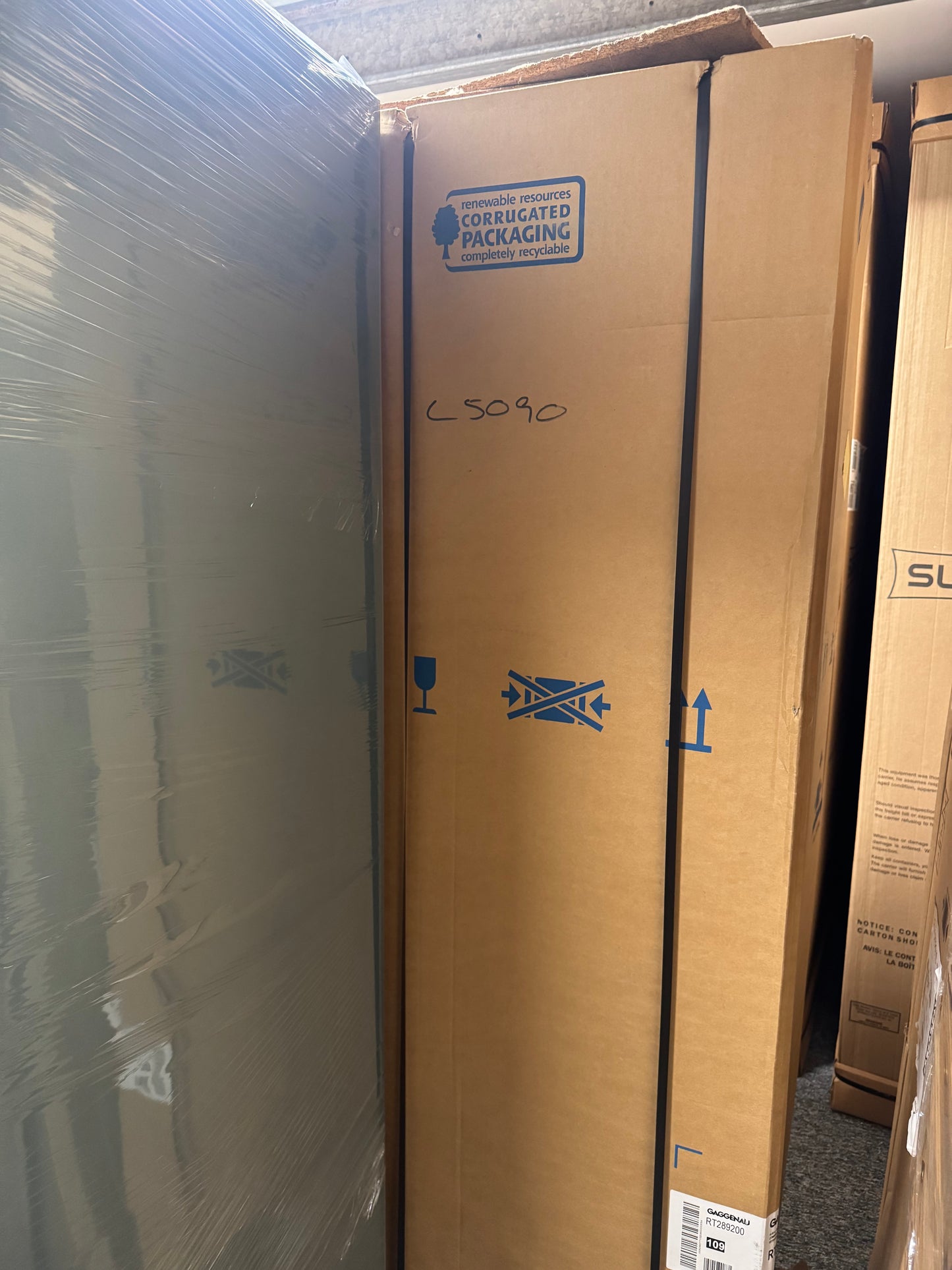 New Gaggenau RT289200 Integrated Fridge with freezer section BR2407