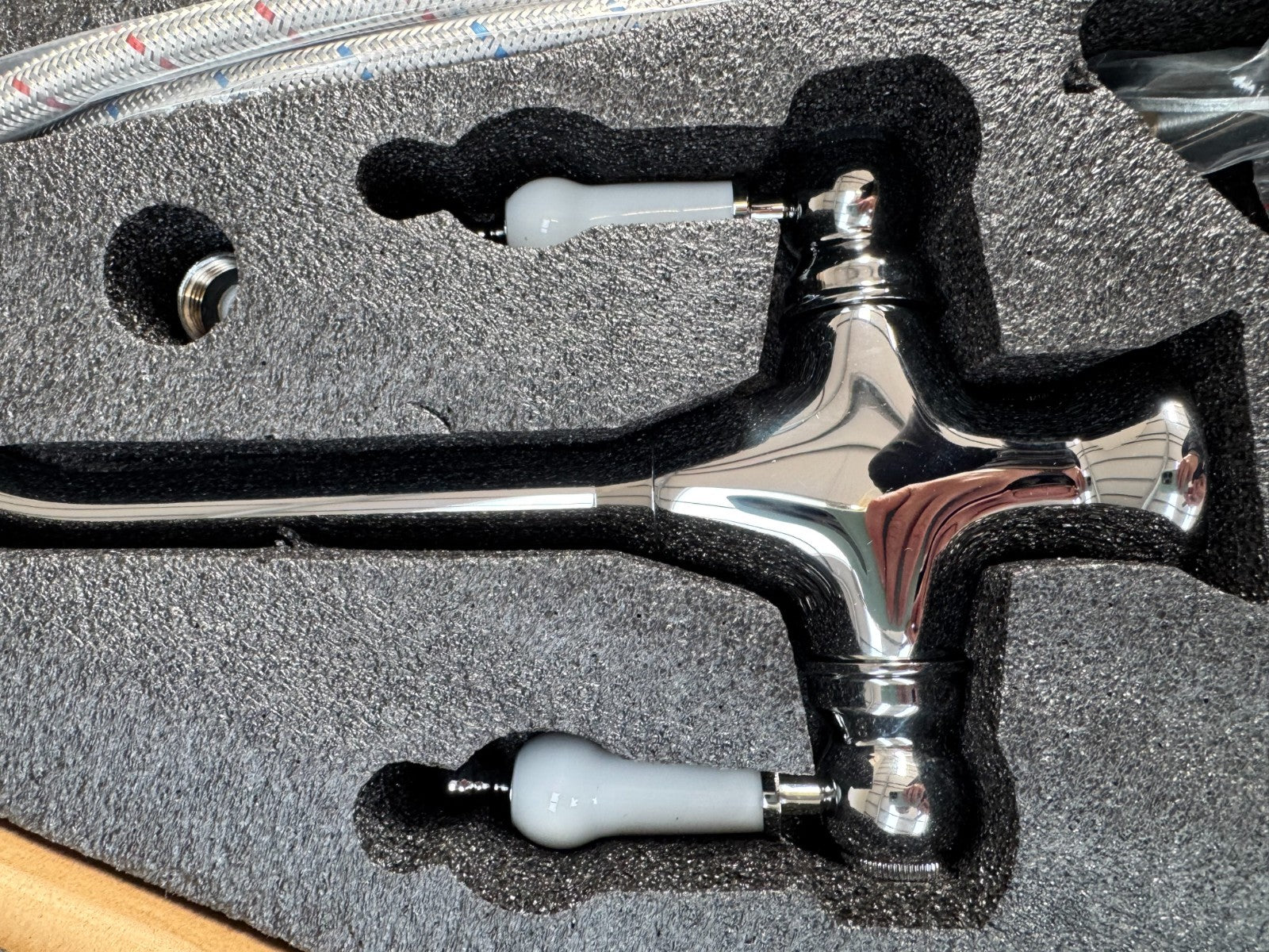 NEW Traditional CHROME Kitchen Mixer tap Victoria plumbing tap factory AX4539