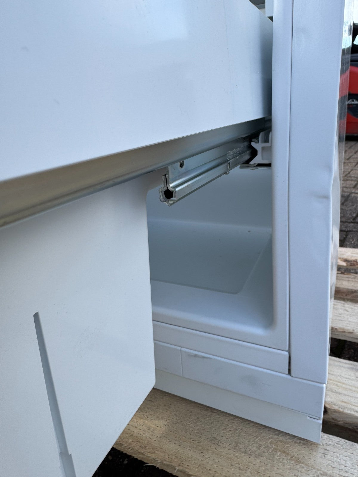 Liebherr URPD365i Pull Out Fridge Drawer Undercounter BR4511