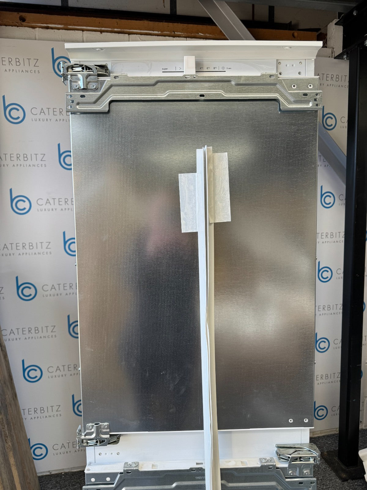 NEW Neff KI7851FF0G Integrated Fridge Freezer BR4276