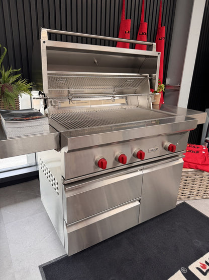 UNUSED Wolf 107cm Freestanding Gas Barbecue ICBOG42C BBQ