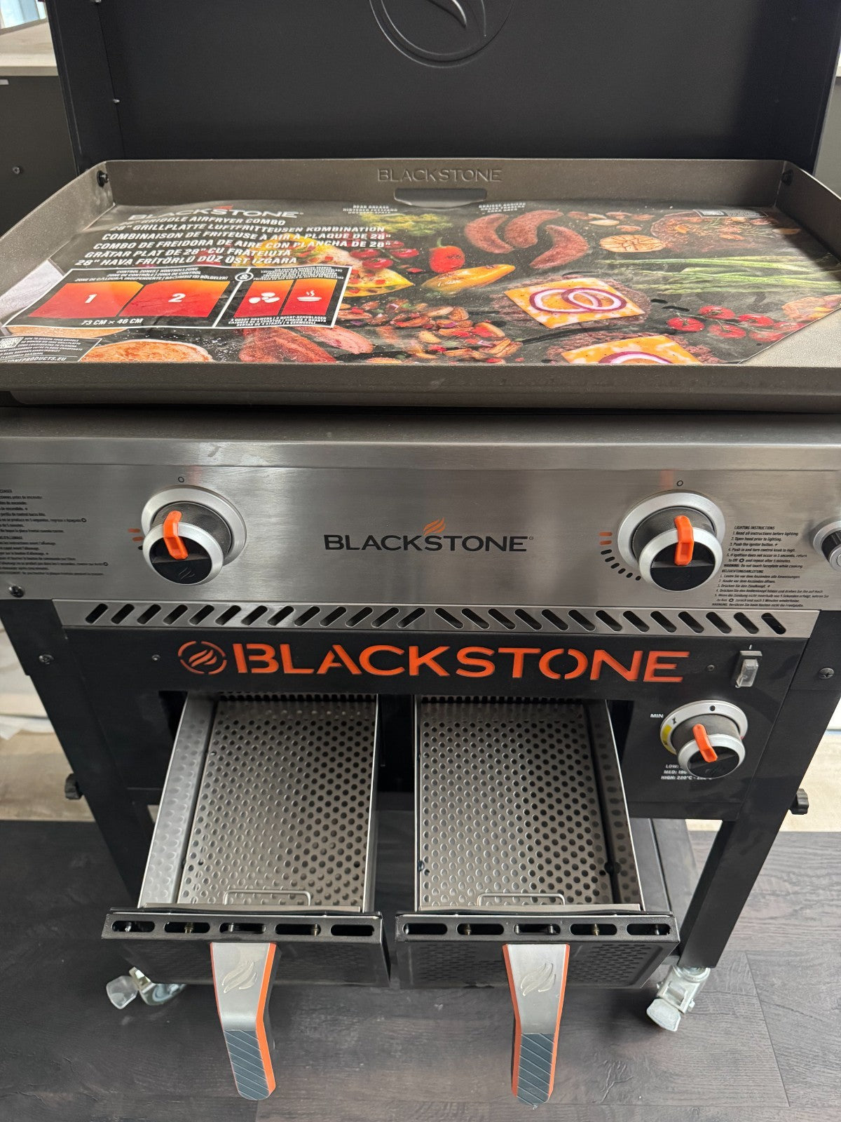 New Blackstone 257-1785DK Griddle Plus 28" Air Fryer Combo Griddle UNUSED BBQ