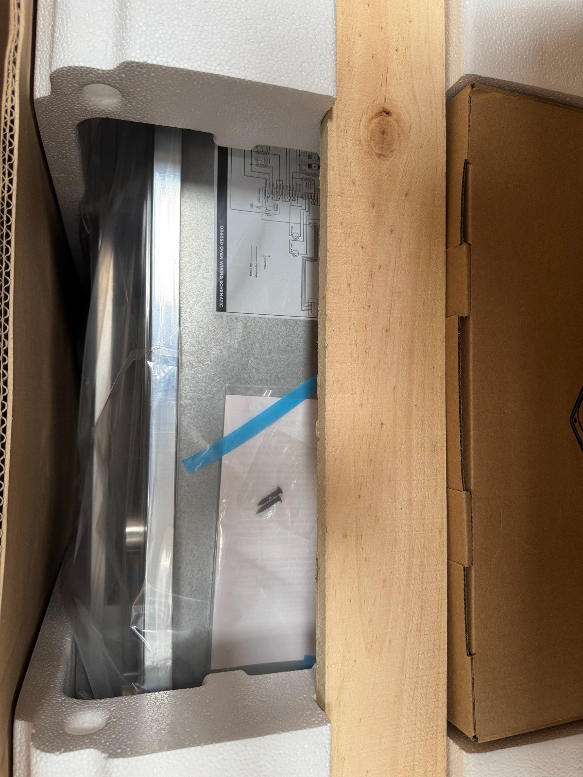 NEW UNUSED Fisher & Paykel OB60SD9PX1 Pyrolytic Oven Cooker appliance BR4635