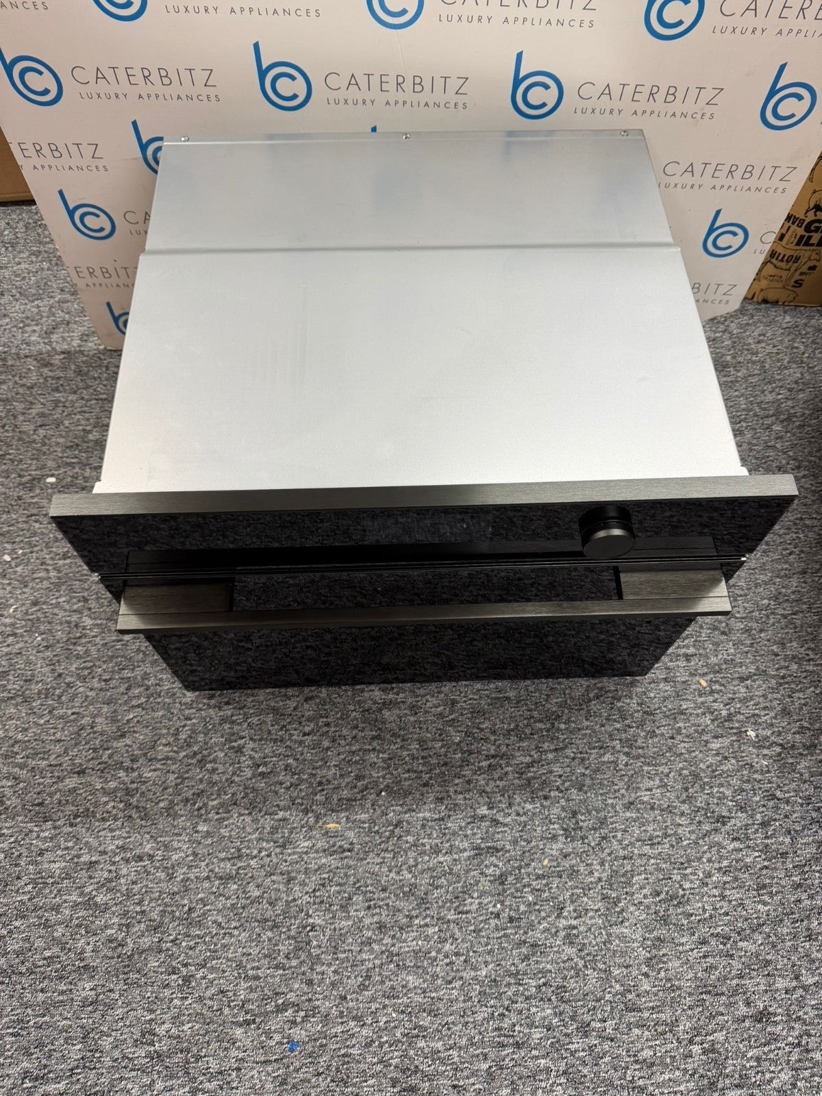 UNUSED Fisher & Paykel OM60NMTDB1 combi Microwave Oven cooker BR4681