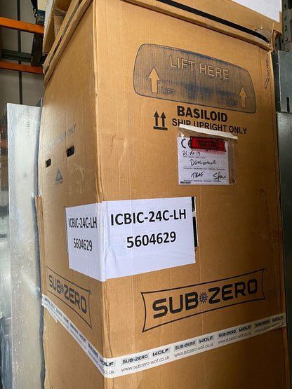 New SubZero Fridge Freezer ICBIC 24inch refrigeration Appliance Wolf 