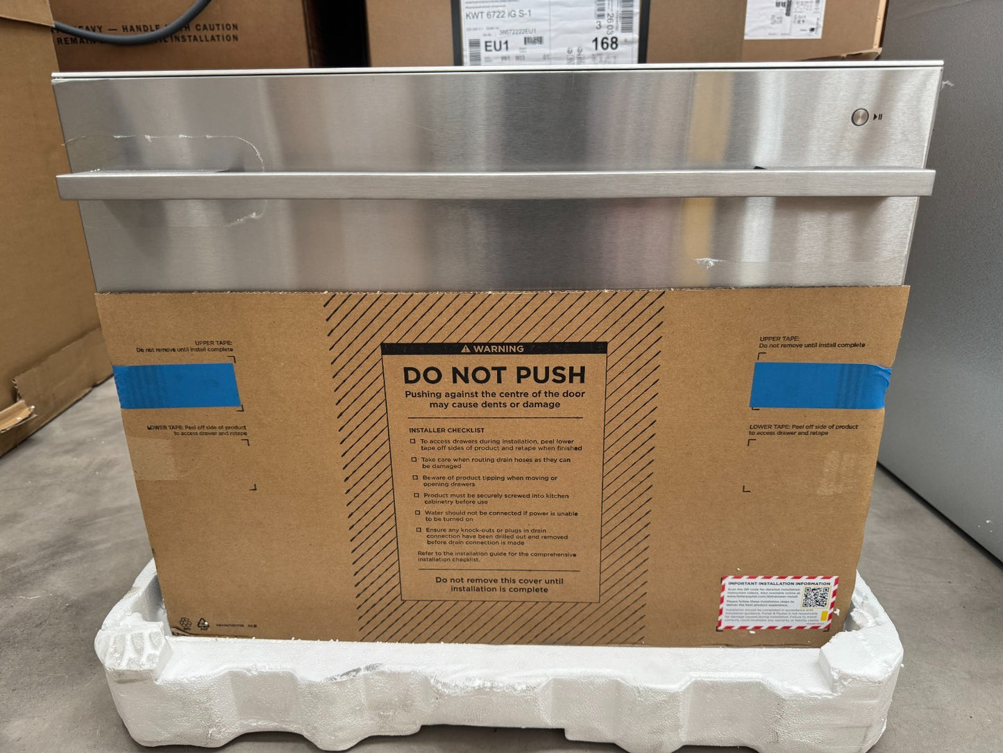 NEW Unused Fisher & Paykel DD60SDFHTX9 Stainless Steel Dishwasher Drawer BR4629