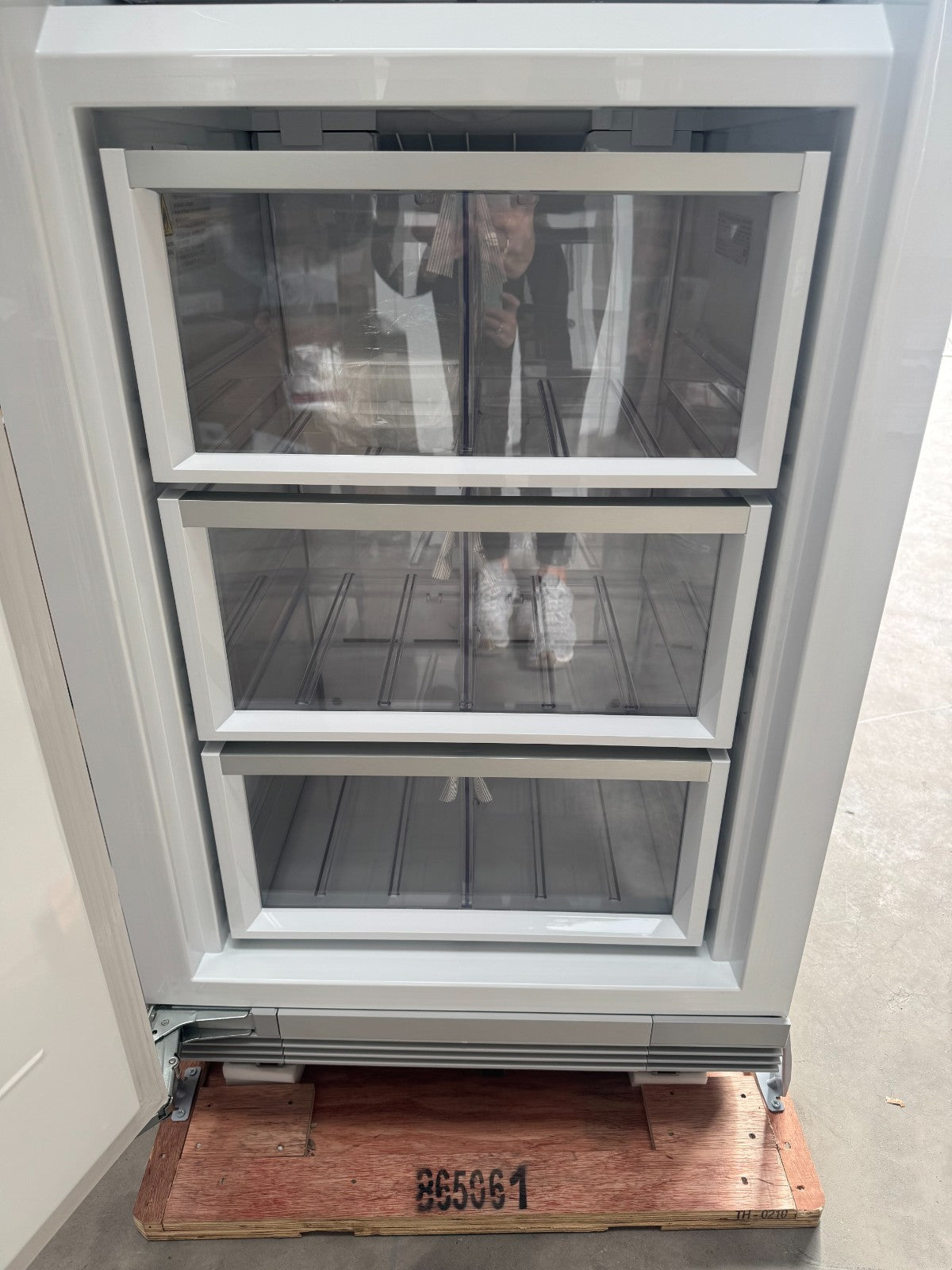 NEW UNUSED Fisher & Paykel 60cm Integrated Dual Zone Freezer RS6019F2L1 BR4627