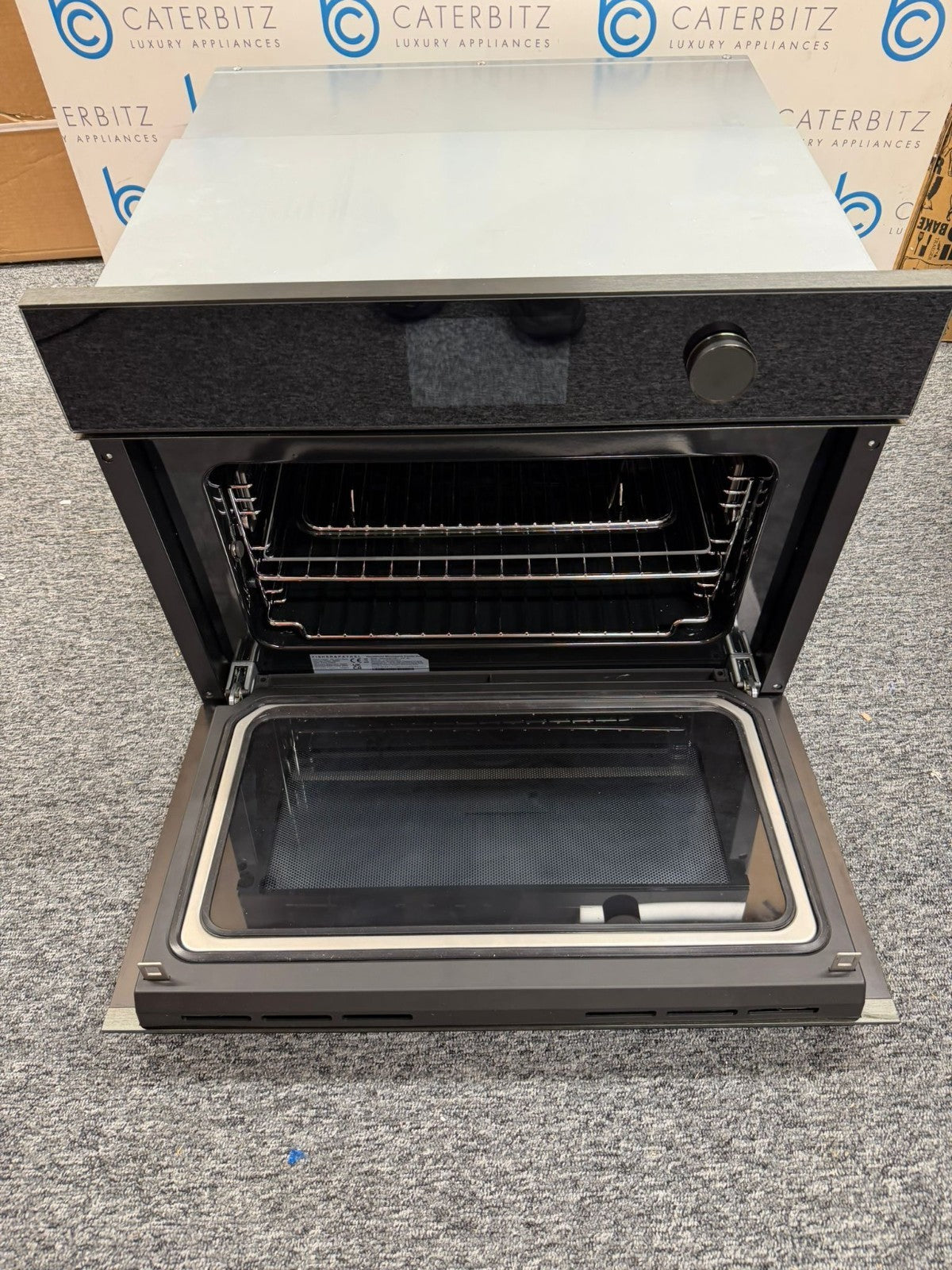 UNUSED Fisher & Paykel OM60NMTDB1 combi Microwave Oven cooker BR4681