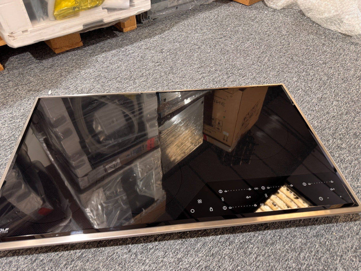 UNUSED Wolf ICBCI365TF/S  Transitional Induction Cooktop Induction Hob BR4667