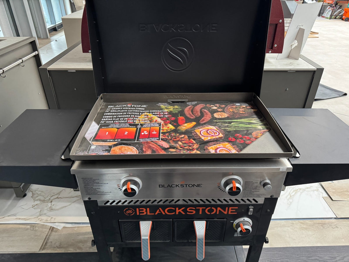 New Blackstone 257-1785DK Griddle Plus 28" Air Fryer Combo Griddle UNUSED BBQ