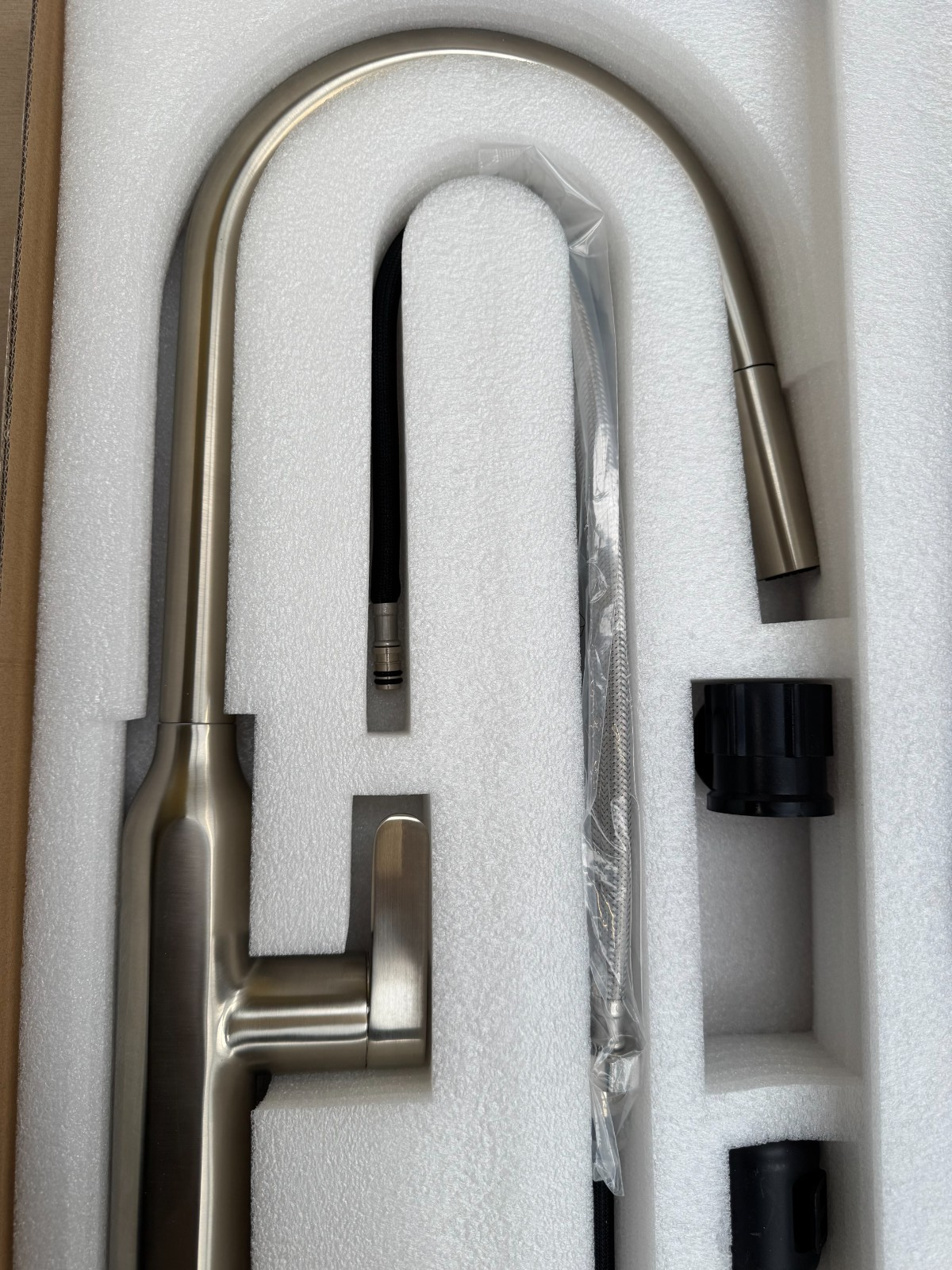 NEW Pull Out Hose Stainless Kitchen Mixer Victoria plumbing tap factory AX4577