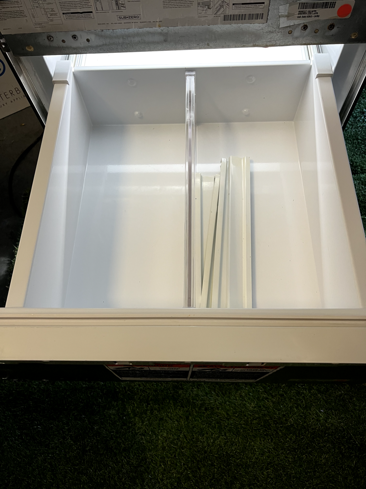 Sub Zero Refrigerator Fridge Undercounter Drawers ICBID-24RO Wolf appliance