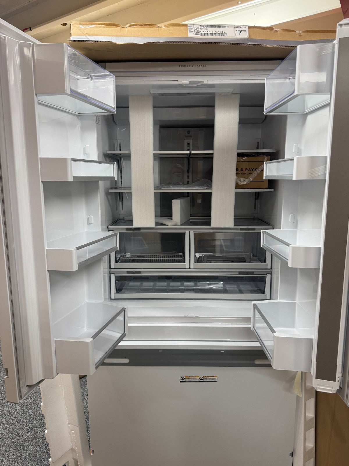 Fisher & Paykel RS90A3 French Door Fridge Freezer Integrated Opened AX