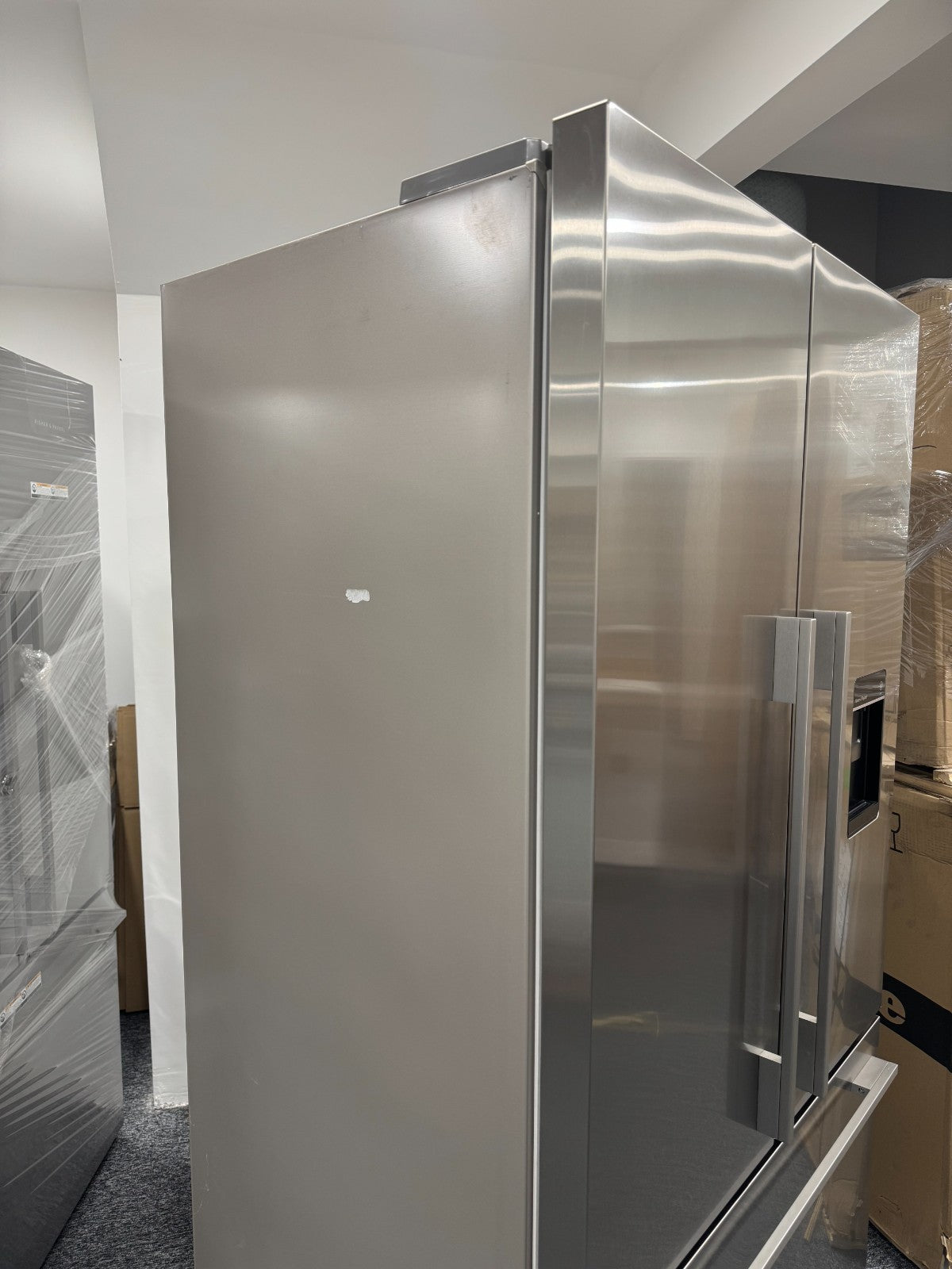 Ex Display Fisher & Paykel RF540ADUSX4 French Door Fridge Freezer ICE BR4278