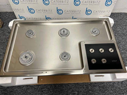 UNUSED Wolf ICBCG365TS 5 burner Gas Hob Module Cooktop Appliance Subzero BR4100