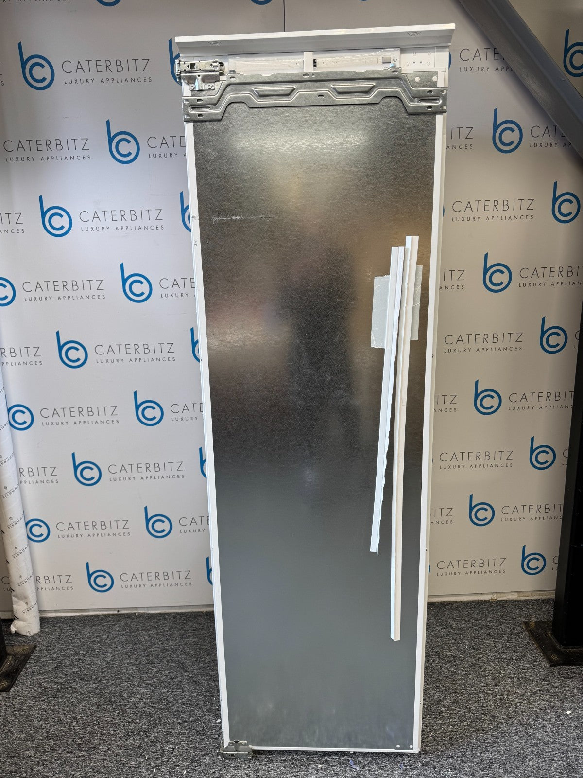 New Neff GI7815NE0 Integrated No Frost Built in Column Freezer BR4158