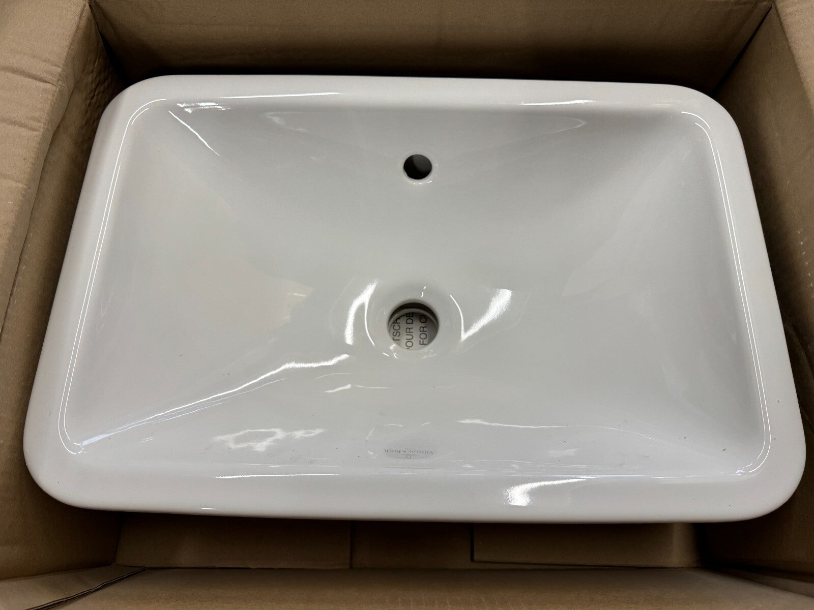 NEW Villeroy & Boch 61451001 Bathroom Sink vanity wash Basin White BR717