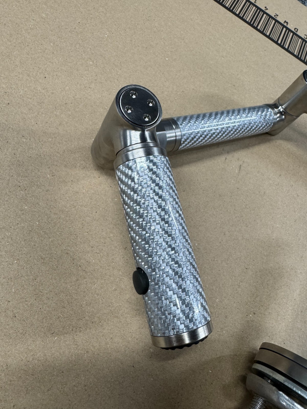 UNUSED Kohler K 6227 Karbon Articulating Kitchen Faucet Tap Chrome BR4113