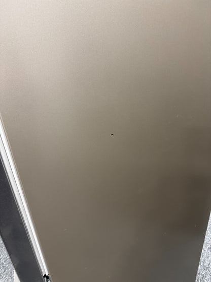 UNUSED Fisher & Paykel RF610ADJX7 Fridge Freezer freestanding BR4277