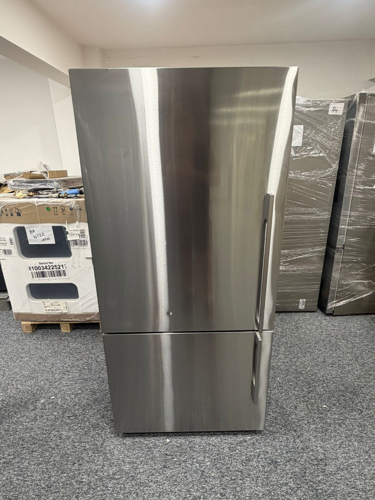 Ex Display Fisher & Paykel Fridge Freezer RF522BLXFD5 LEFT hand hinged BR4661
