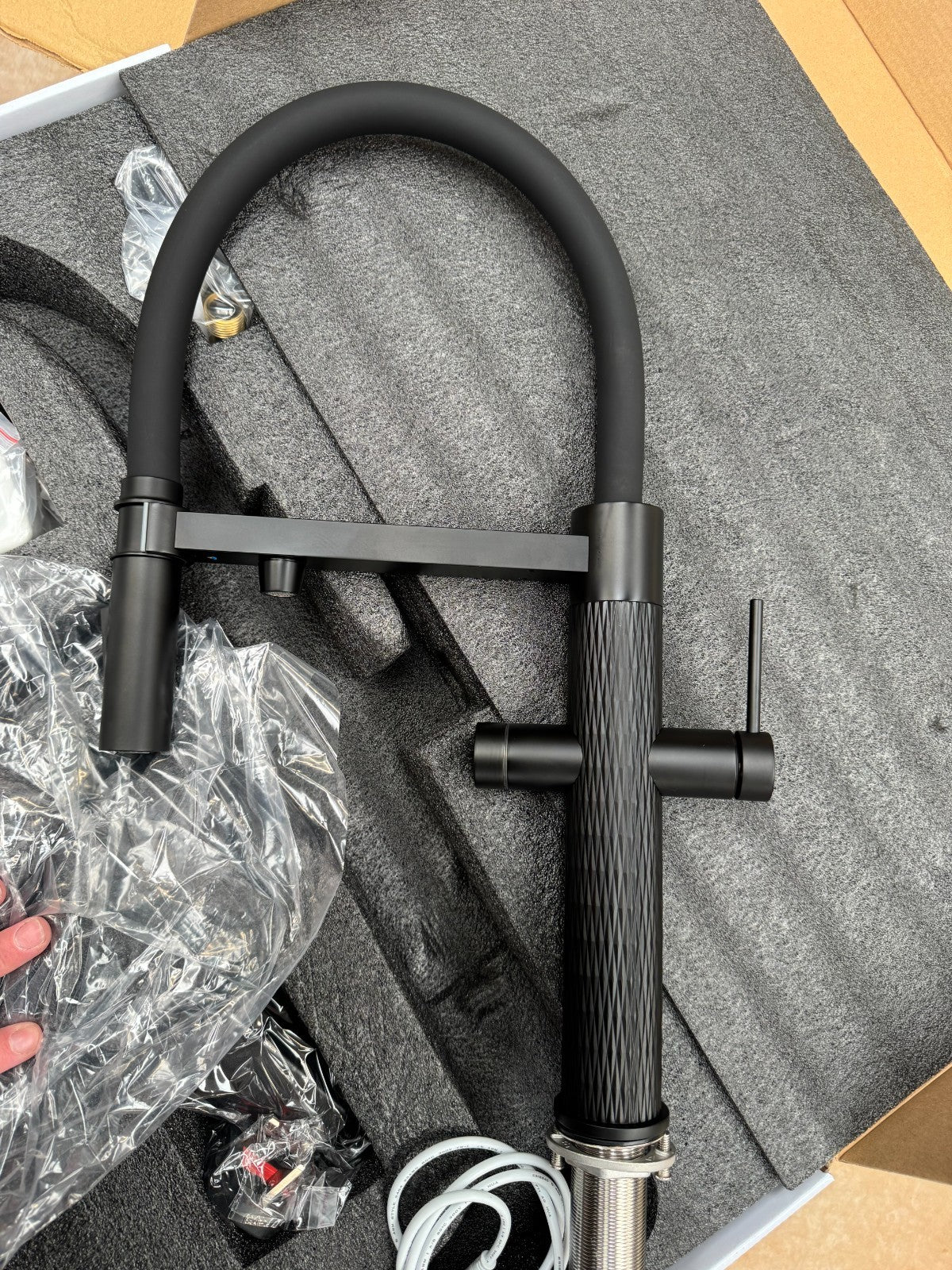 NEW Tap Factory Carysil Quilt Boiling Hot water Tap 4 n 1 digital AX4473 Black