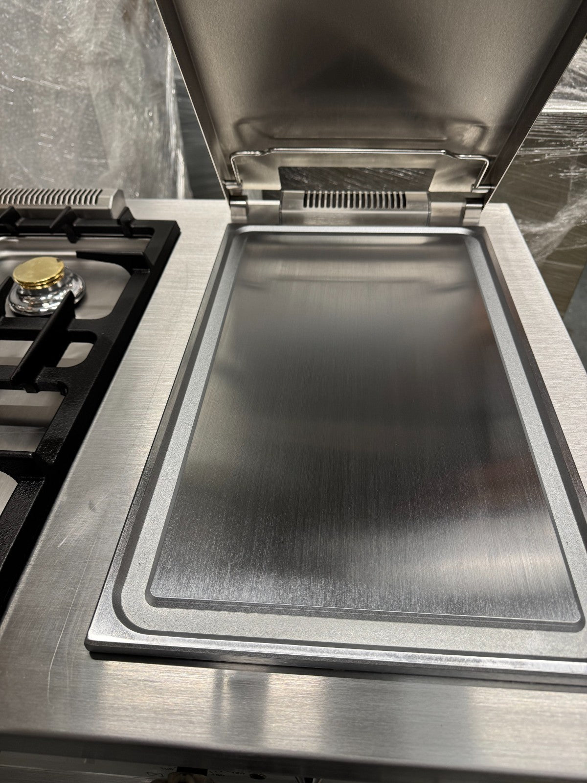 Lacanche Flavigny 1805mm Range Cooker Oven White & Stainless Steel BR4141