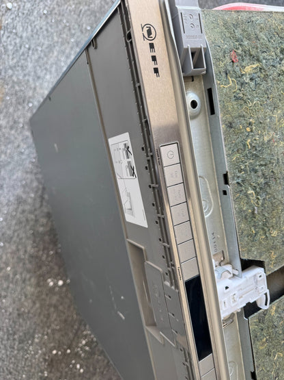 UNUSED Neff S155HCX27G 60cm Full size Dishwasher Integrated BR4253