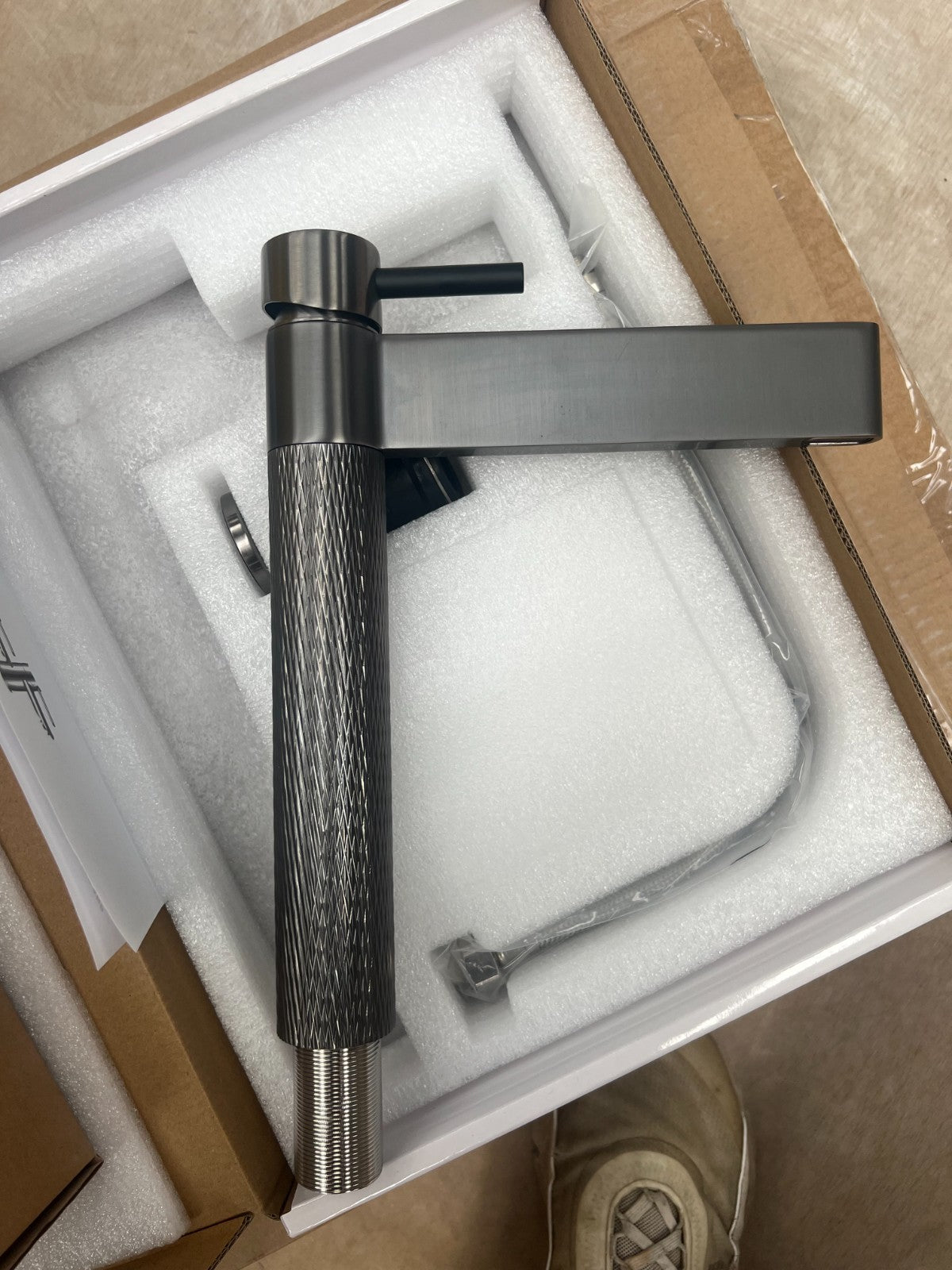 NEW GUNMETAL Quilt Lever Kitchen Mixer tap Victoria plumbing tap factory AX4601
