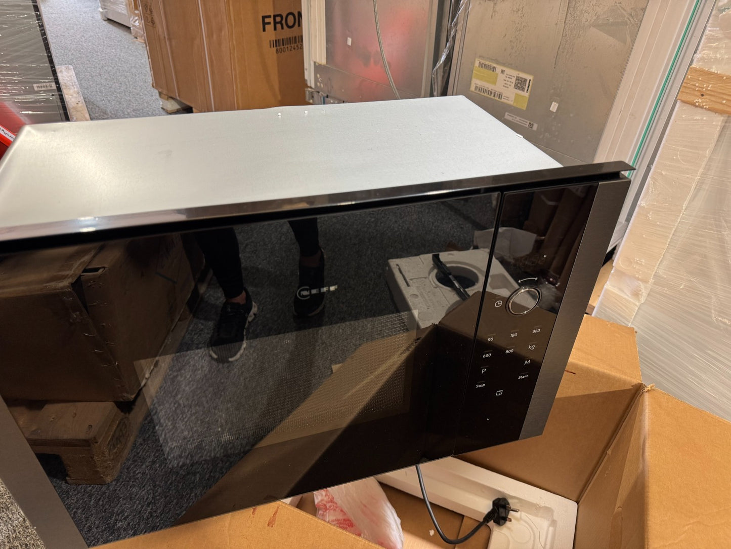 NEW Neff HLAWD23G0B N50 Built In Microwave Graphite Grey dinged BR4405