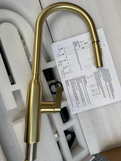 NEW Pull Out Hose Brass Kitchen Mixer Victoria plumbing tap factory AX4529