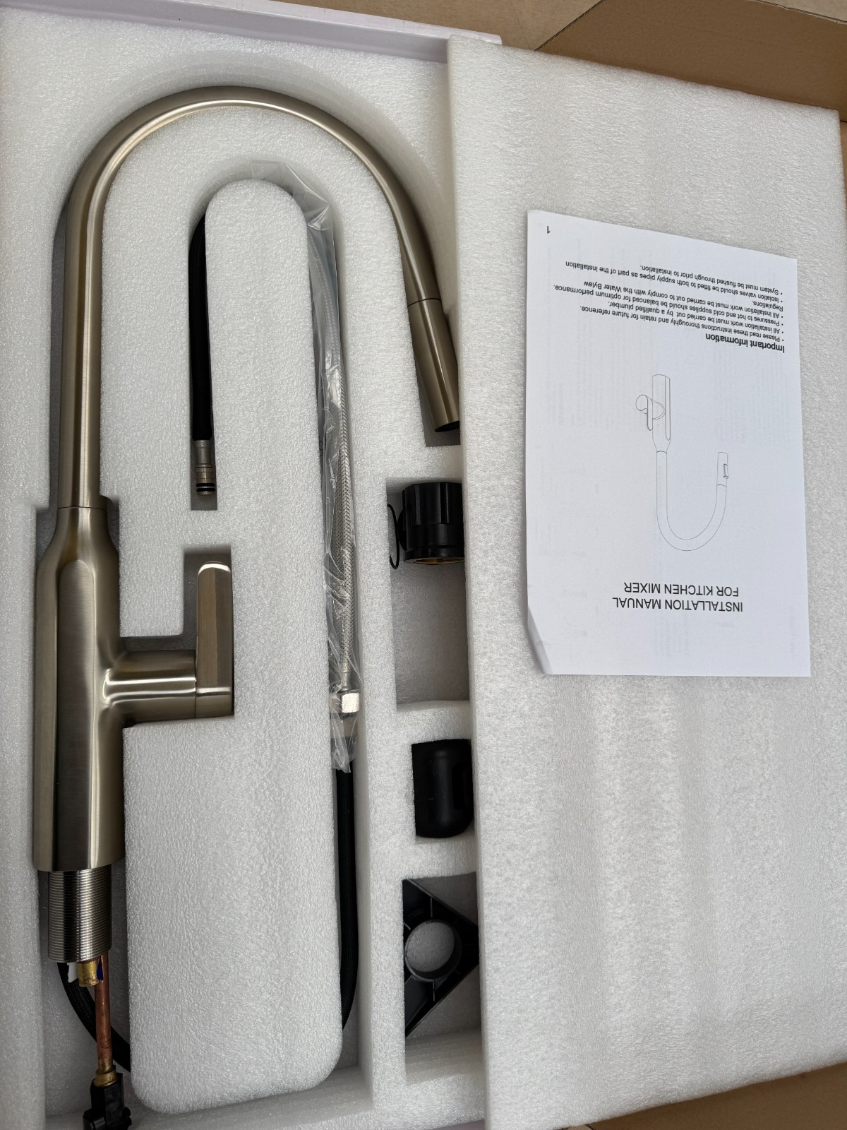 NEW Pull Out Hose Stainless Kitchen Mixer Victoria plumbing tap factory AX4577