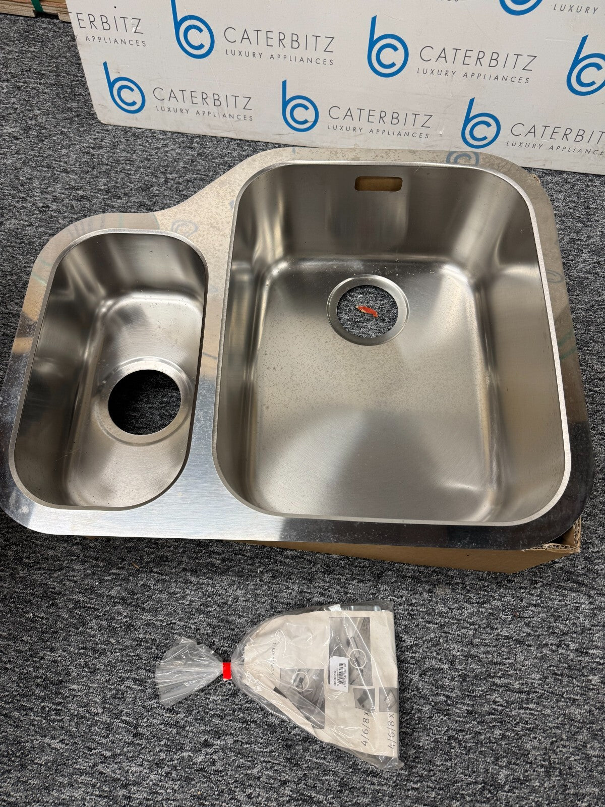 NEW Franke Ariane ARX 160-35 1.5 Bowl Undermount Stainless Kitchen Sink BR874tbc