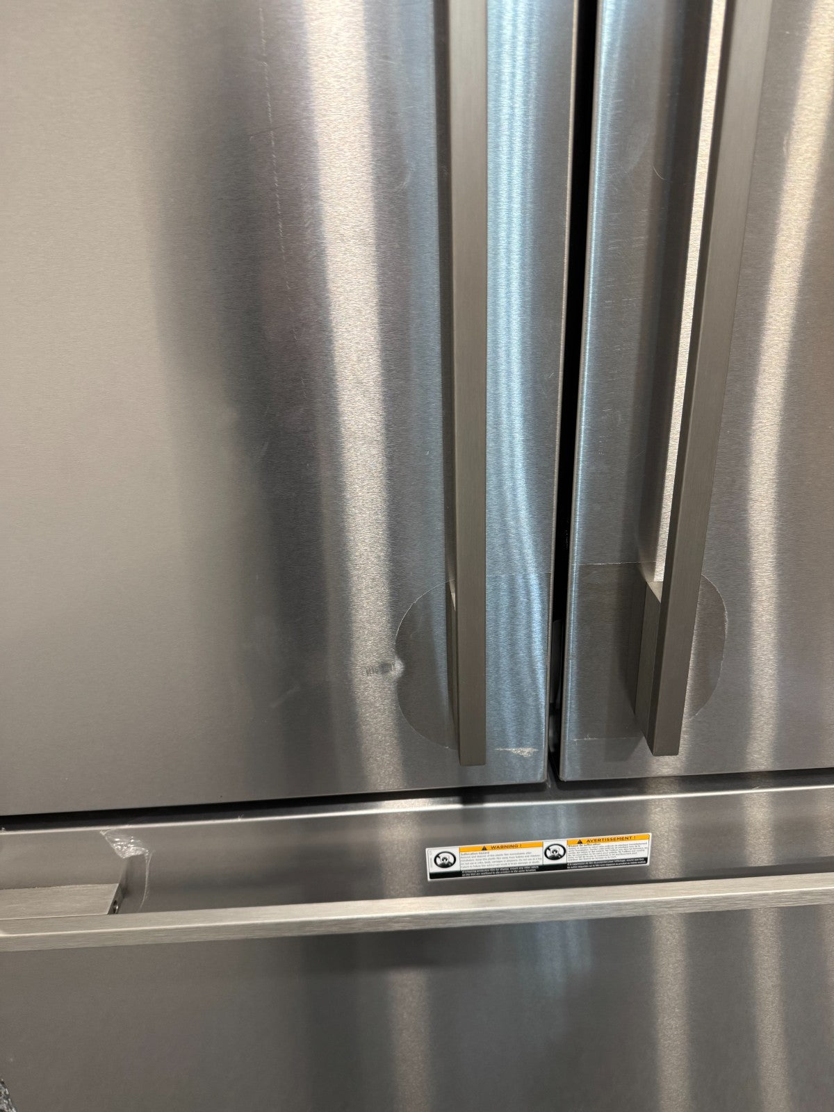 UNUSED Fisher & Paykel RF610ADJX7 Fridge Freezer freestanding BR4277
