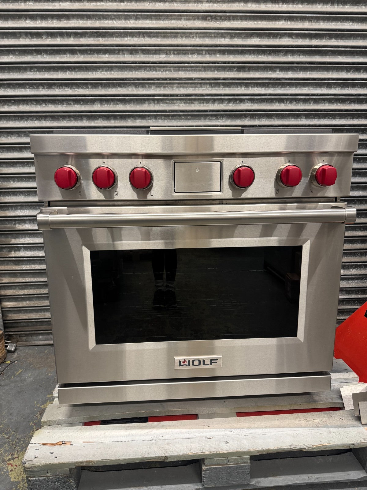 UNUSED Wolf ICBDF36450 36 inch dual fuel Range Cooker Oven Subzero BR4272