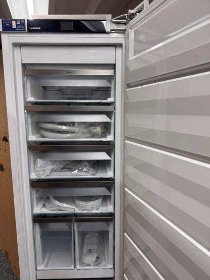 NEW Liebherr SIFNAd 5188 56cm Built-in Single AUTO Door Freezer RIGHT BR4670