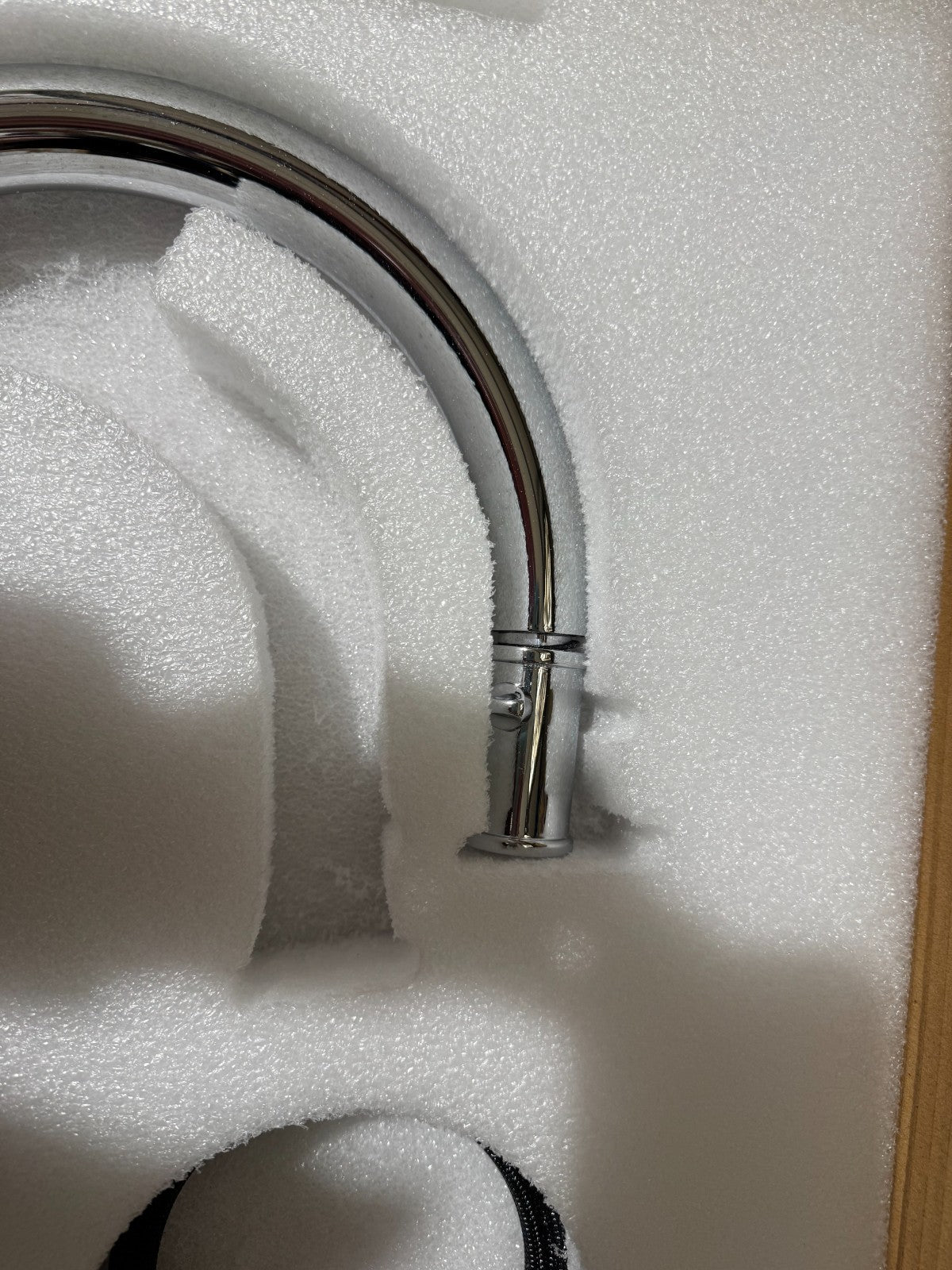 NEW Perrin and Rowe Armstrong 4544HSCP Lever Tap with Pull Down CHROME BR4185