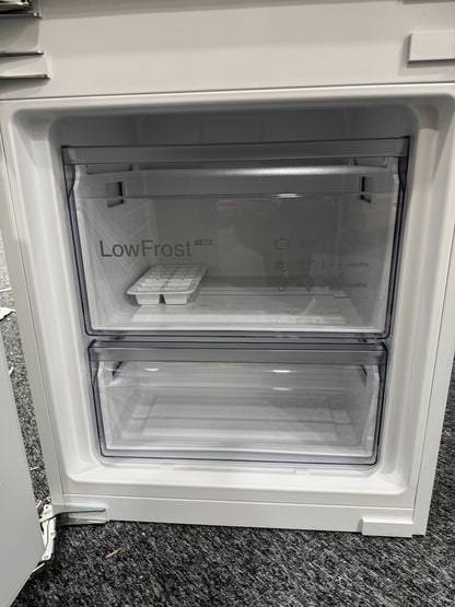UNUSED Neff KI5872FE0G 177cm Integrated 70/30 Fridge Freezer built in BR2212