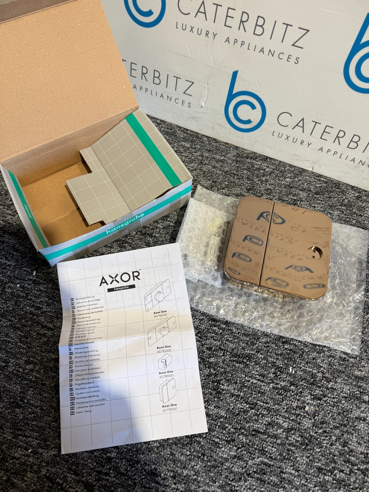 NEW Hansgrohe shut off valve concealed Axor One 45771300 Polished Red Gold BR816