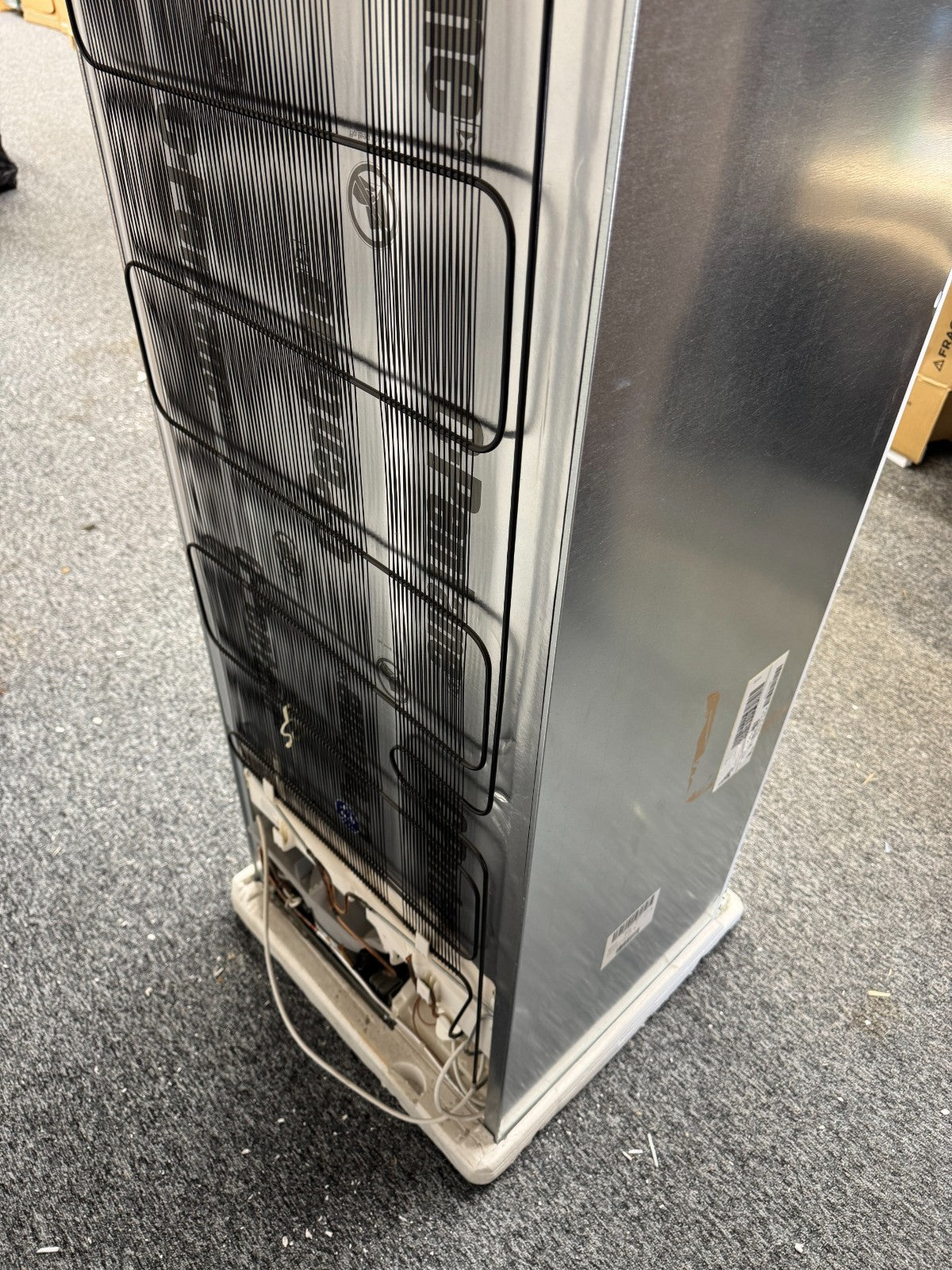 New Neff N90 GI7815NE0 Integrated No Frost Built in Column Freezer BR4163