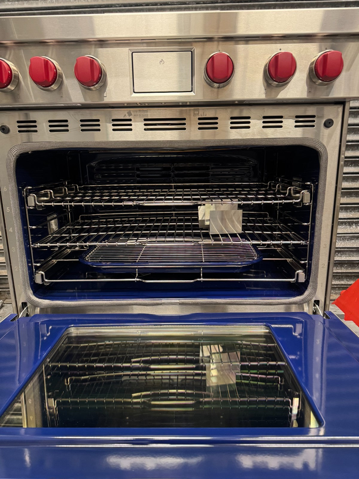 UNUSED Wolf ICBDF36450 36 inch dual fuel Range Cooker Oven Subzero BR4272