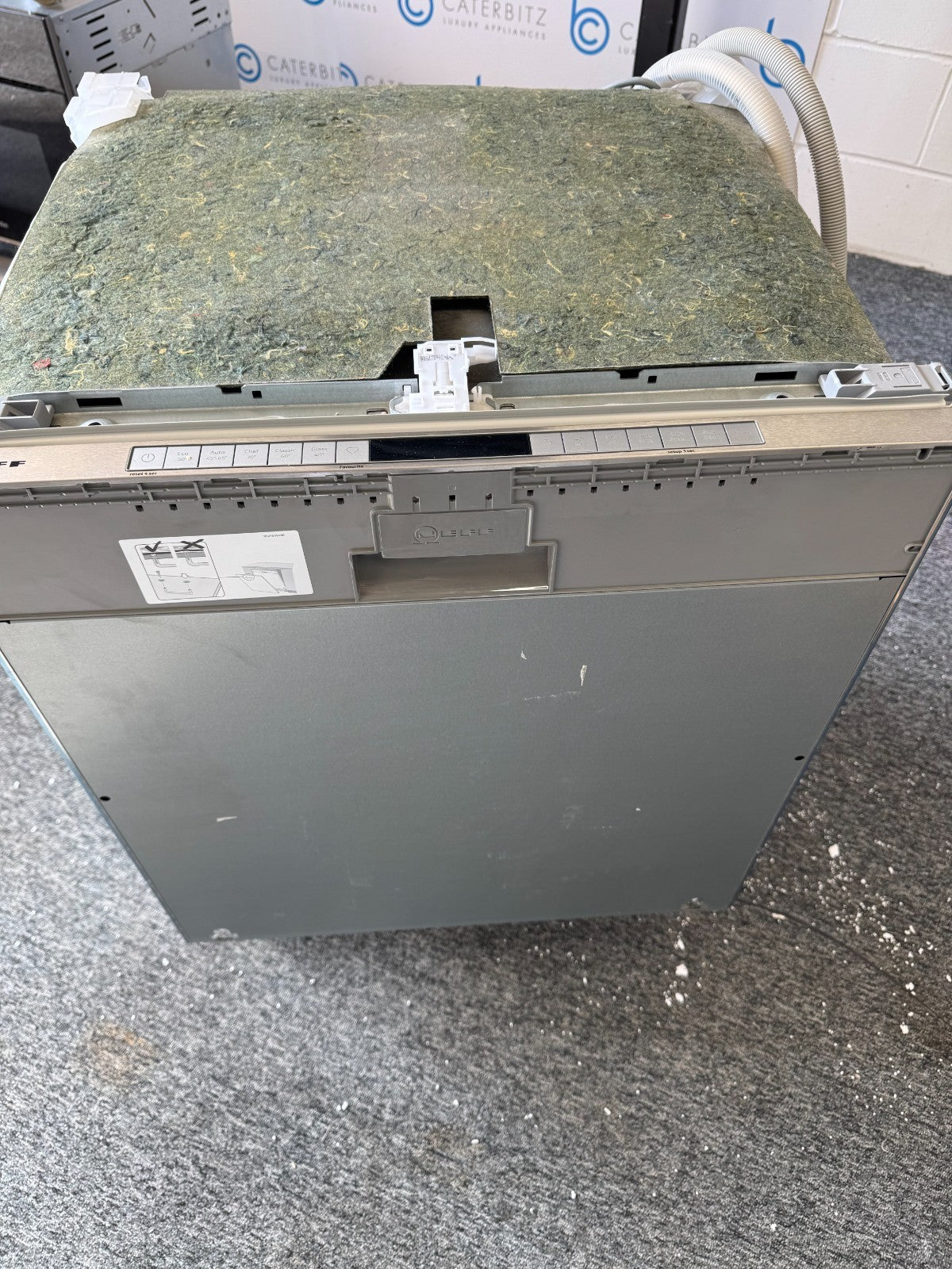 UNUSED Neff S155HCX27G 60cm Full size Dishwasher Integrated BR4253