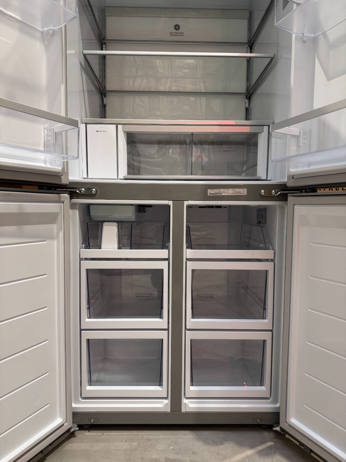 UNUSED Fisher & Paykel RF500QNUB1 Quad Door Fridge Freezer Freestanding BR4208