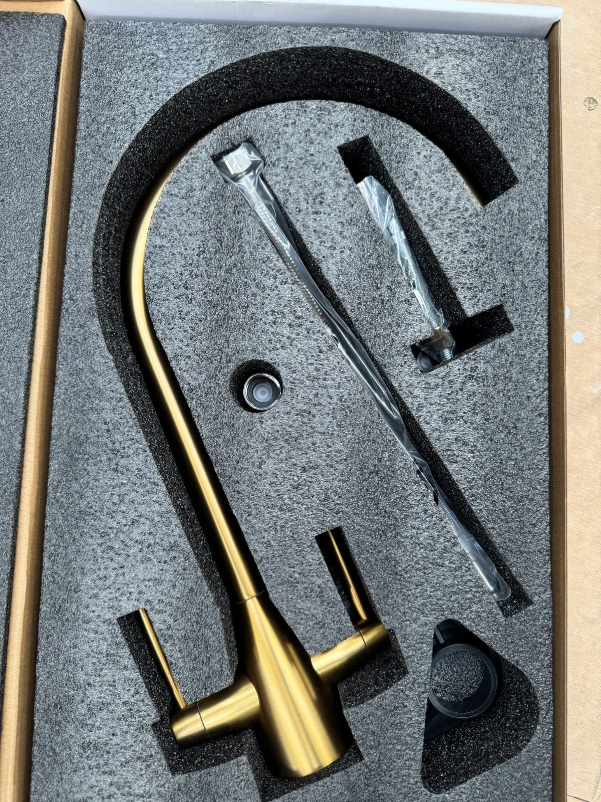 NEW Brass EPVD200-BR Mixer Lincoln Victoria plumbing tap factory AX4563