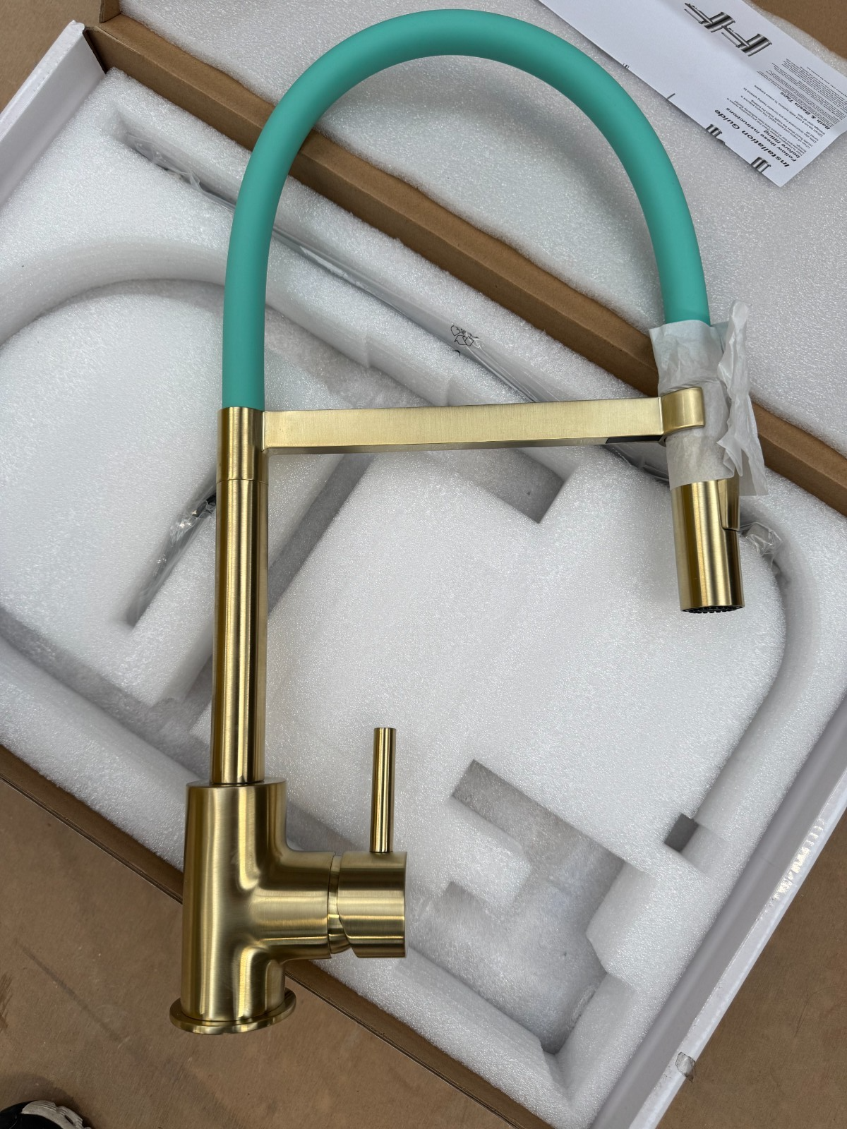 NEW Green brass Spray Hose Mixer tap Victoria plumbing tap factory AX4550