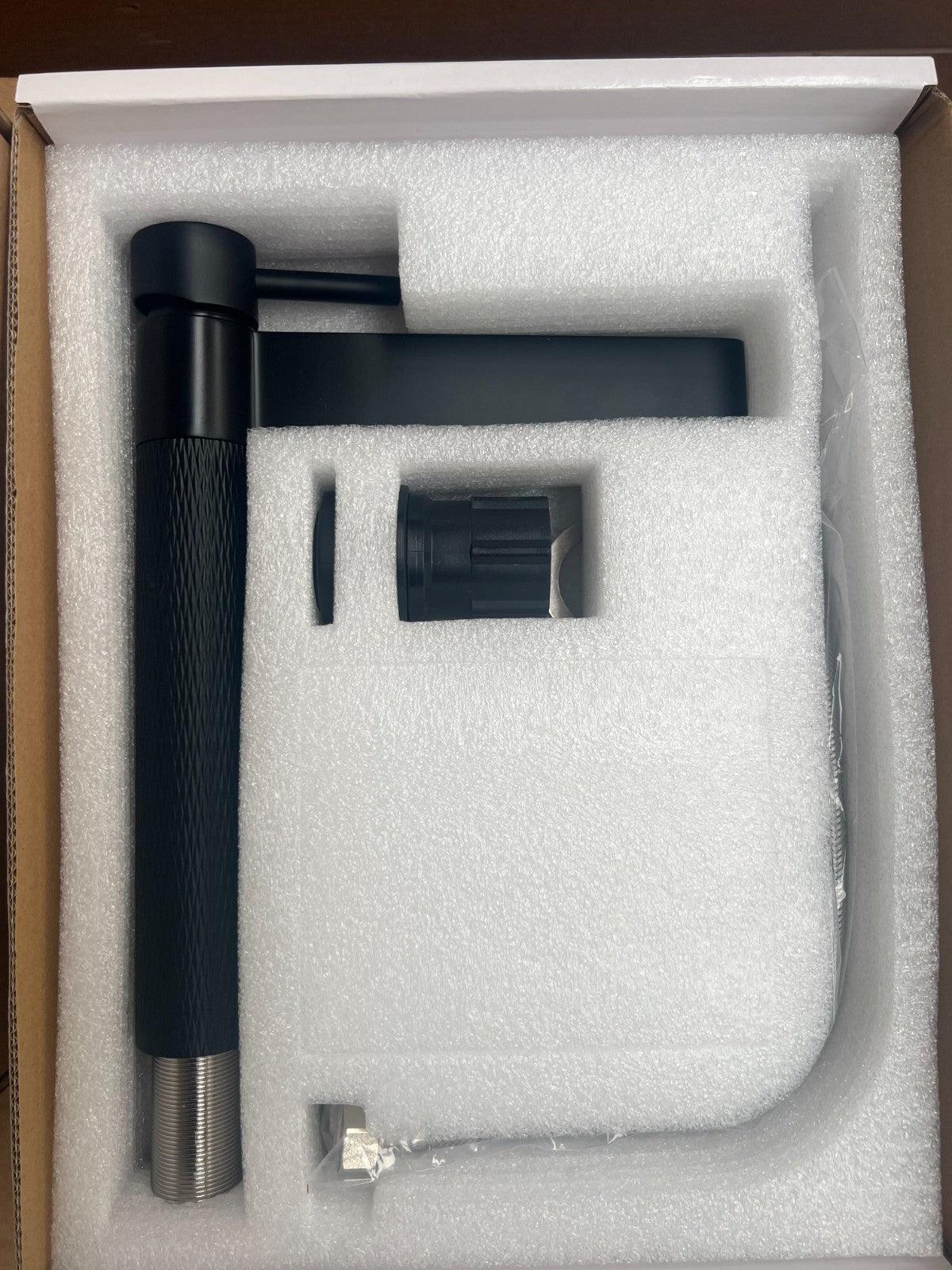 NEW Black Quilt Lever Kitchen Mixer tap Victoria plumbing tap factory AX4606