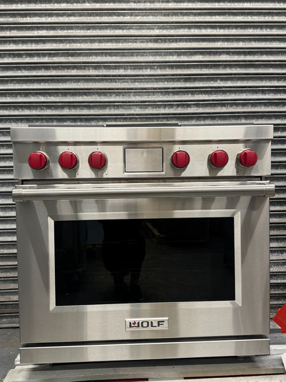 UNUSED Wolf ICBDF36450 36 inch dual fuel Range Cooker Oven Subzero BR4272