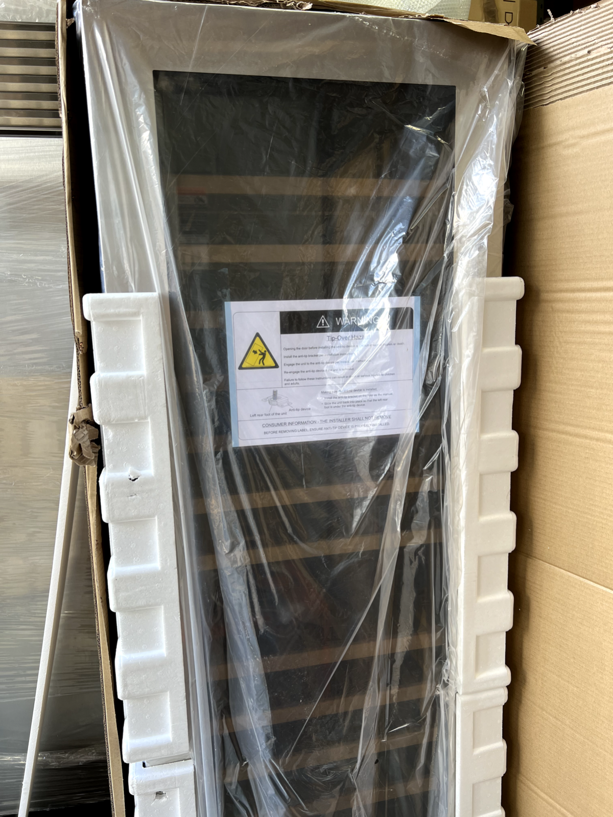 New Mquvee Wine Cooler Drinks Fridge appliance Refrigeration WCD187SH