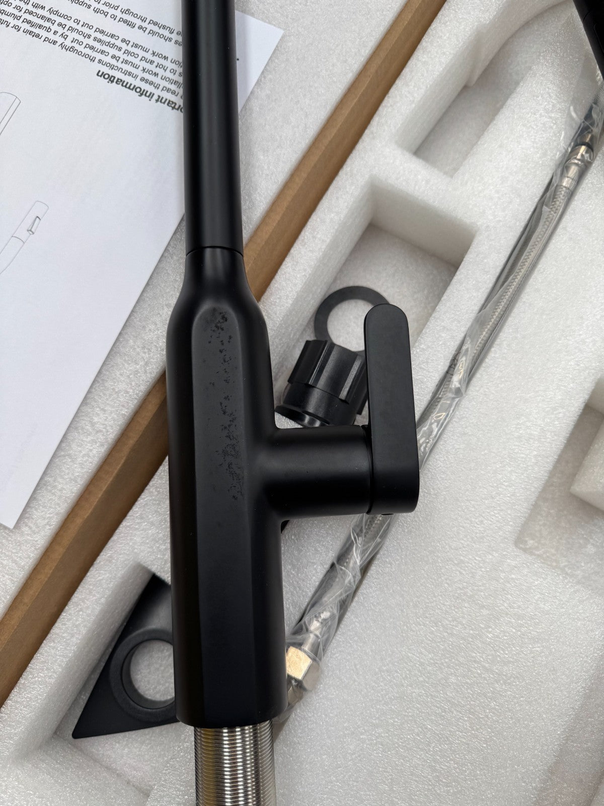 NEW Pull Out Hose Black Kitchen Mixer Victoria plumbing tap factory AX4579