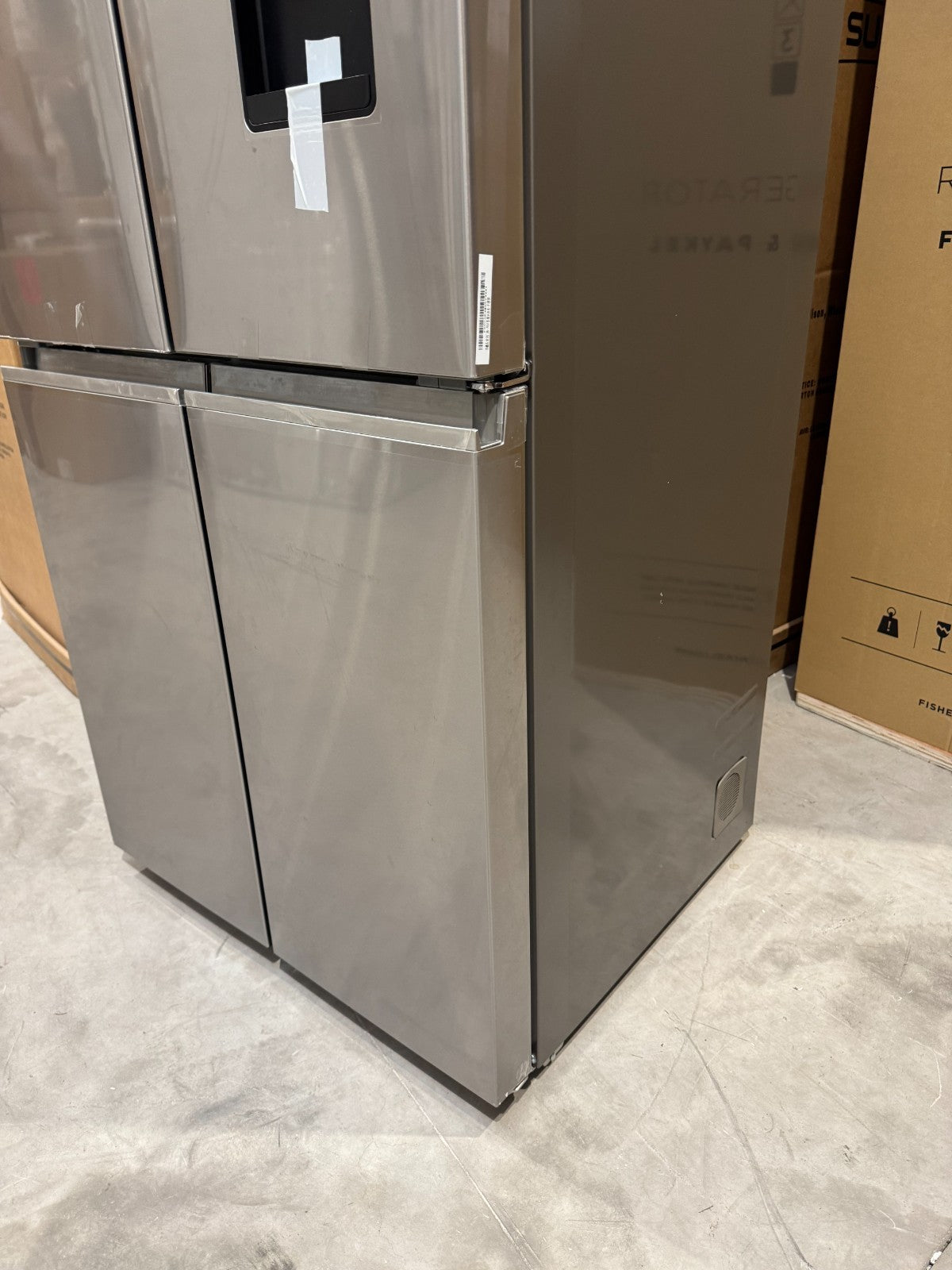 UNUSED Fisher & Paykel RF500QNUB1 Quad Door Fridge Freezer Freestanding BR4209
